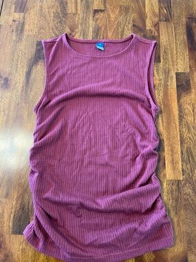 Old Navy Ribbed Sleeveless Tank - Wine